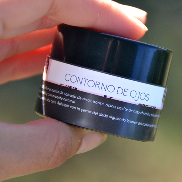 contorno_de_ojos_natural_mamaquilla03