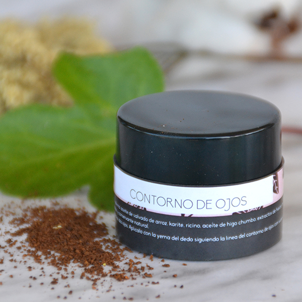contorno_de_ojos_natural_mamaquilla06